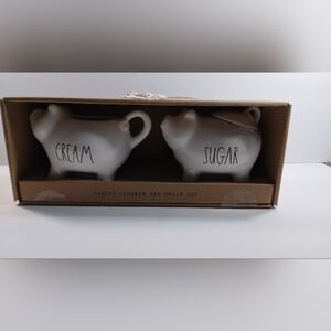 New in the box Rae Dunn Piglet Creamer and Sugar Set